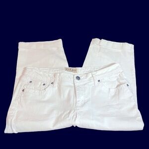 Earl Jean Cropped white Size 12 Cuff Hem Flap Back Pockets cotton spandex silver